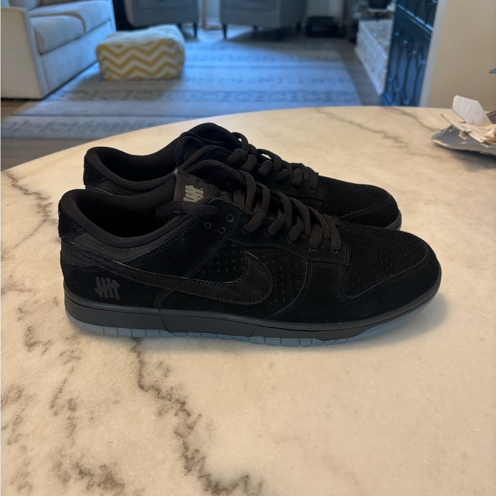 Nike Dunk x Undefeated